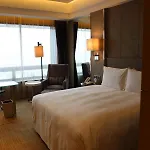 Boyue Shanghai Hongqiao Airport Hotel - Air China