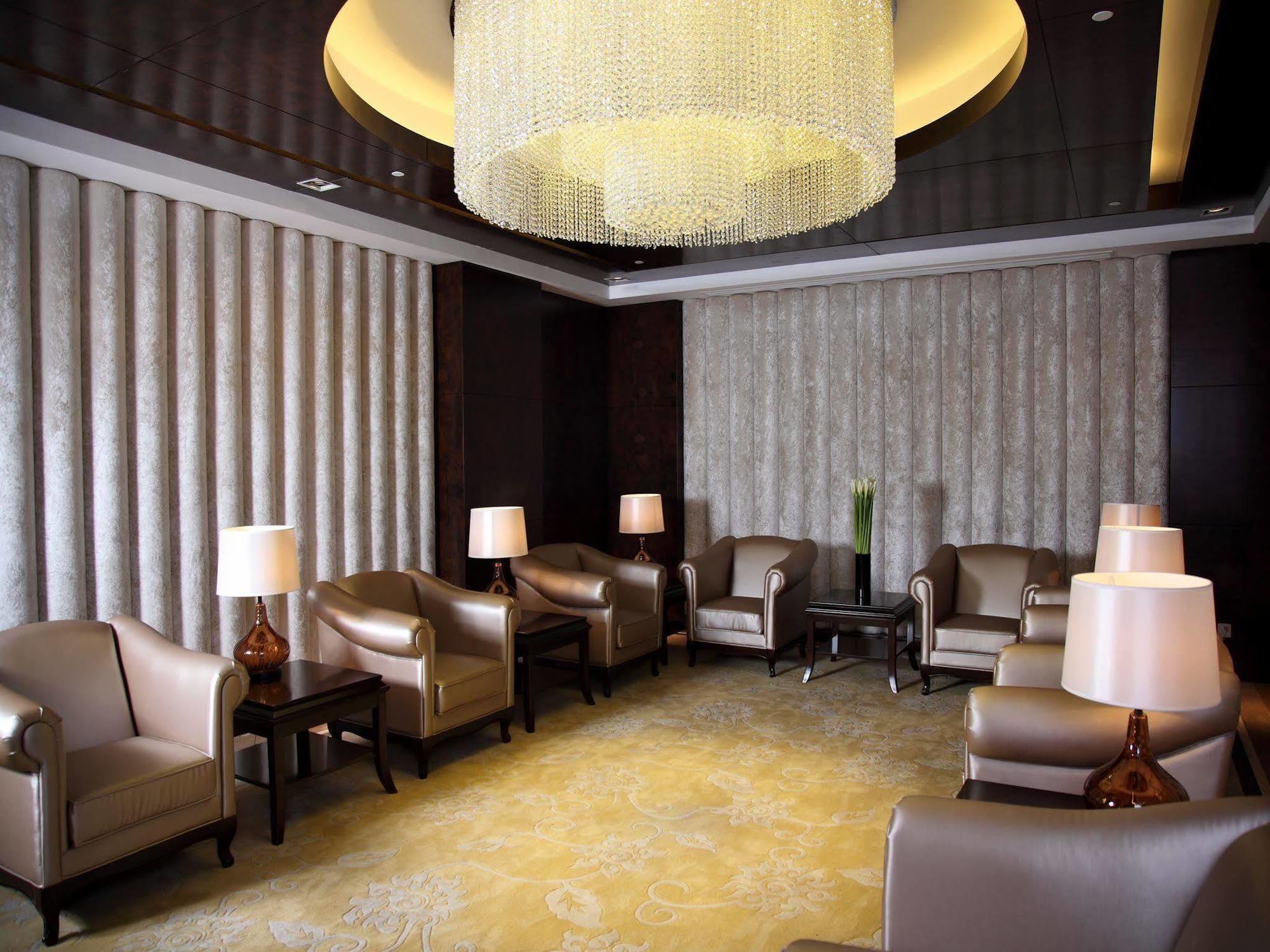 Hotel Boyue Hongqiao Airport - Air China