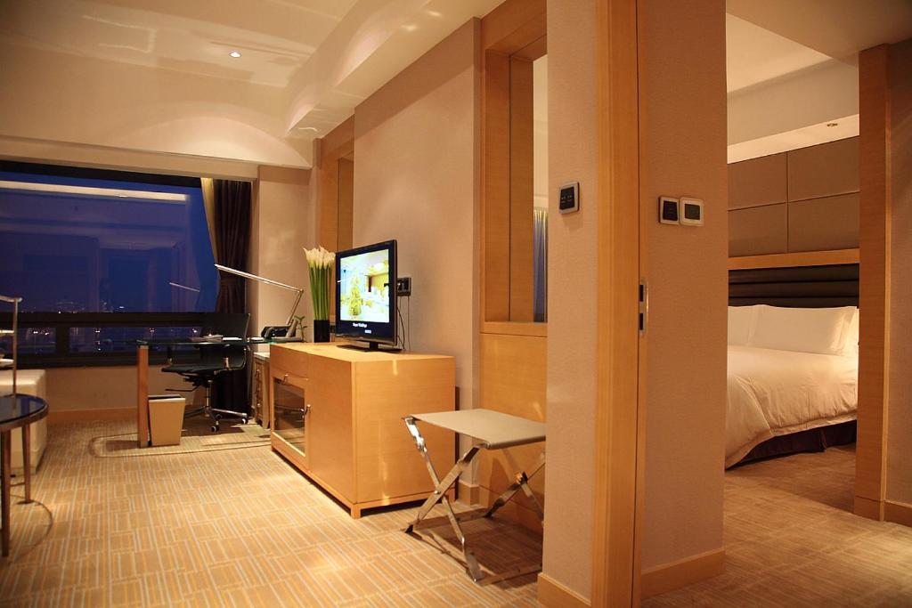 Boyue Hongqiao Airport - Air China Hotel Shanghai